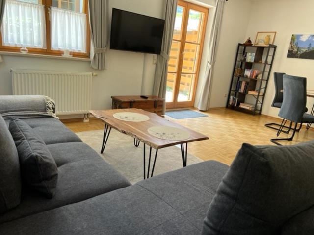 Apartment Auszeit Am Breitenbach - Ruhig Gelegen, Schoene Sonnenterrasse شليرسي المظهر الخارجي الصورة